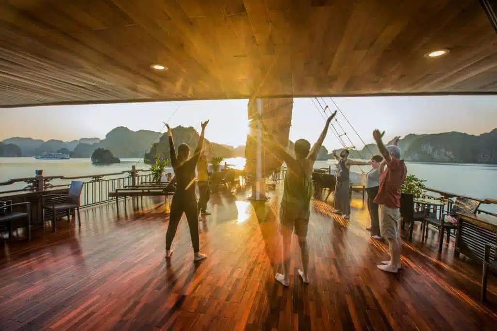 Lan Ha Bay 3 Days 2 Nights