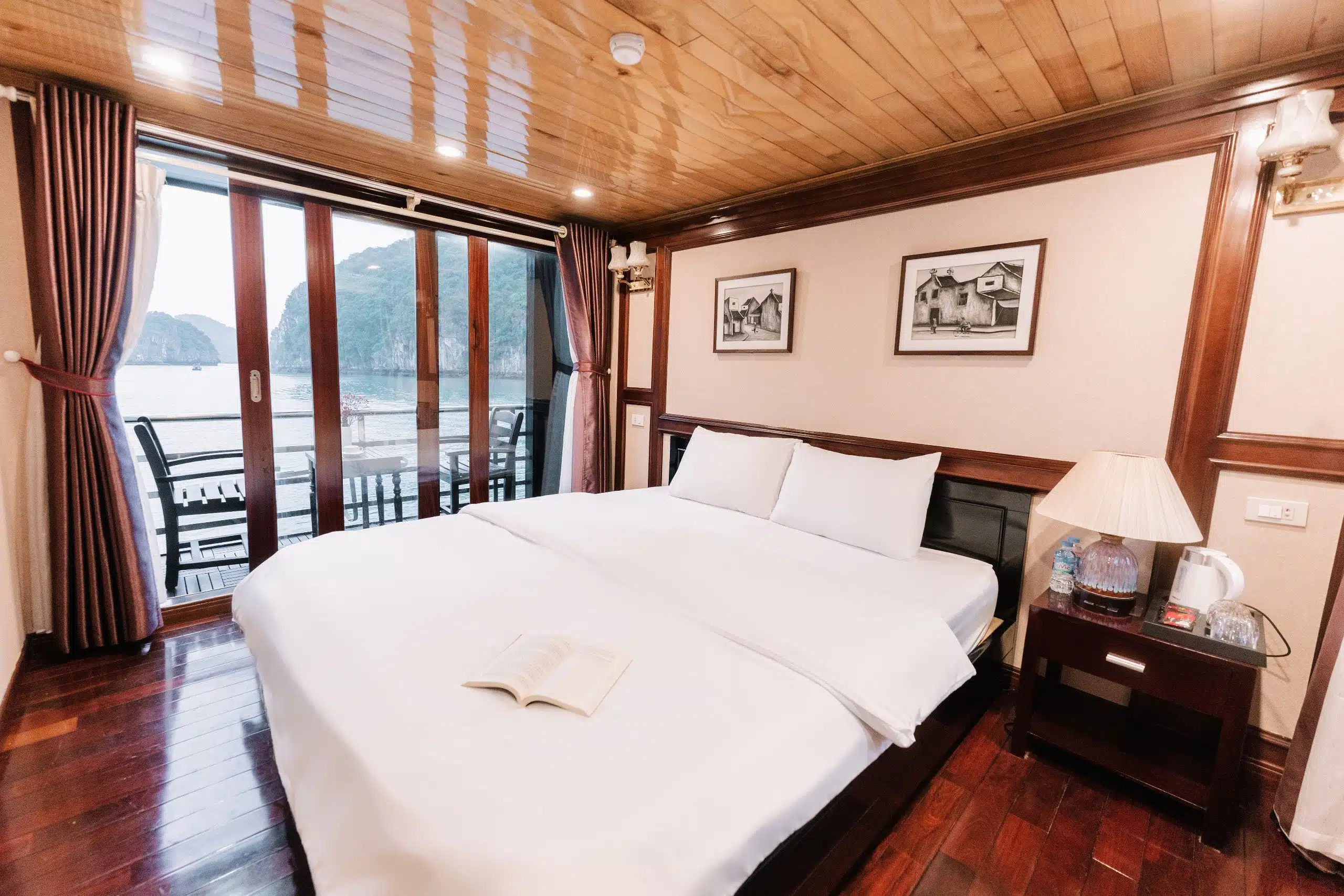 Lan Ha Bay 3 Days 2 Nights