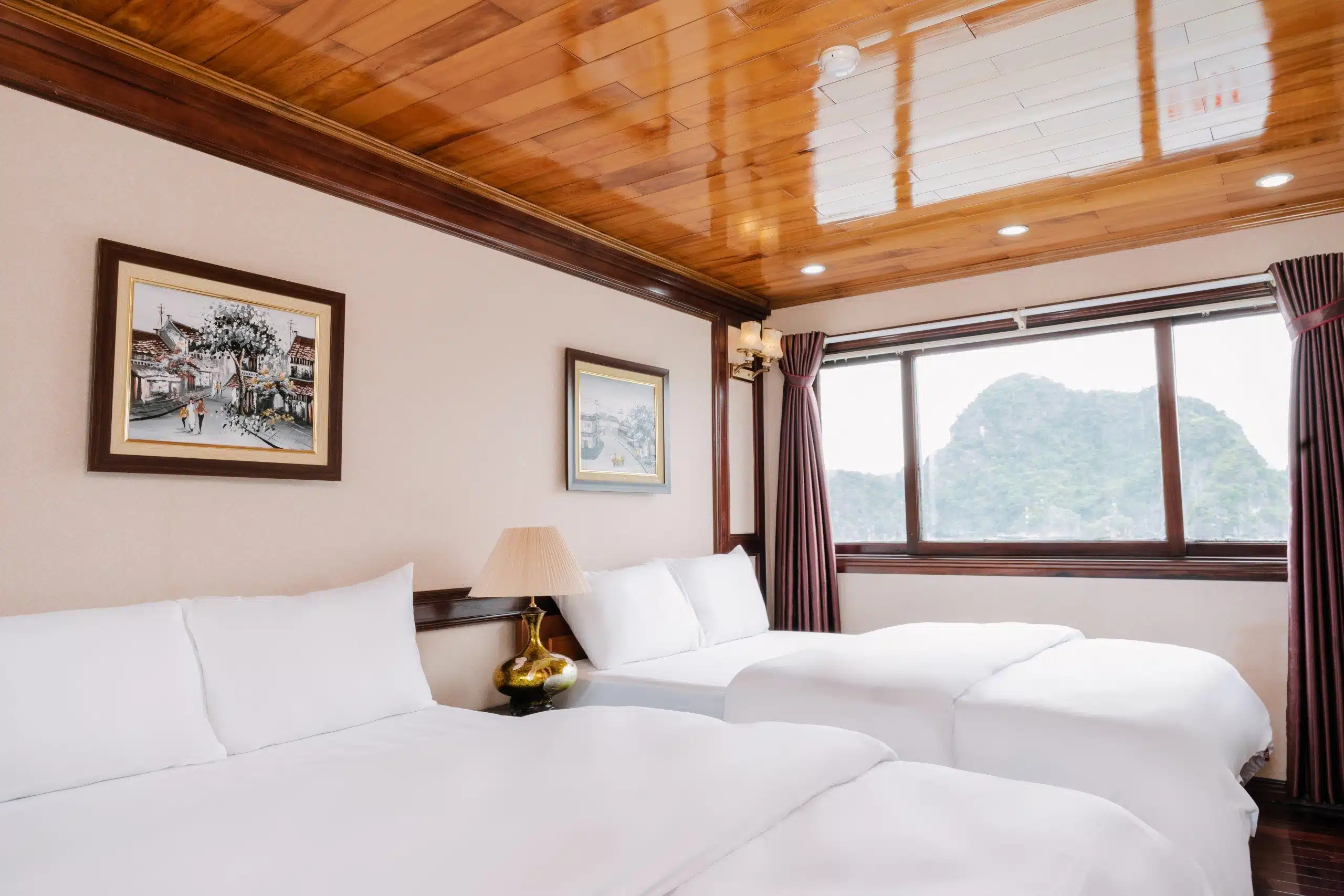 Lan Ha Bay 3 Days 2 Nights