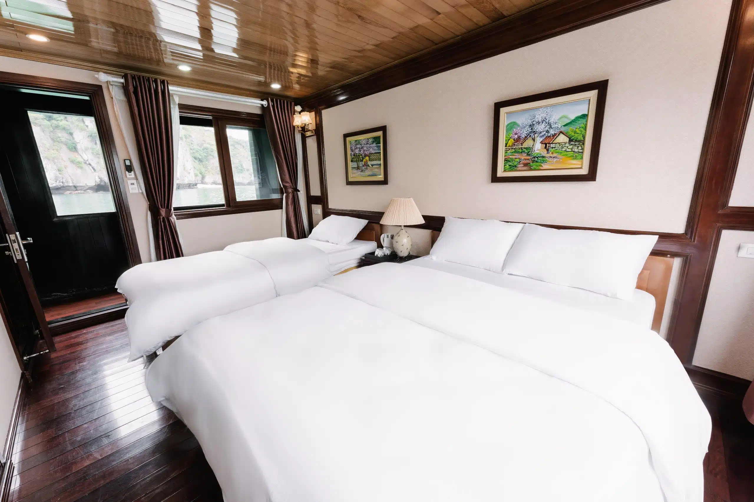 Lan Ha Bay 3 Days 2 Nights