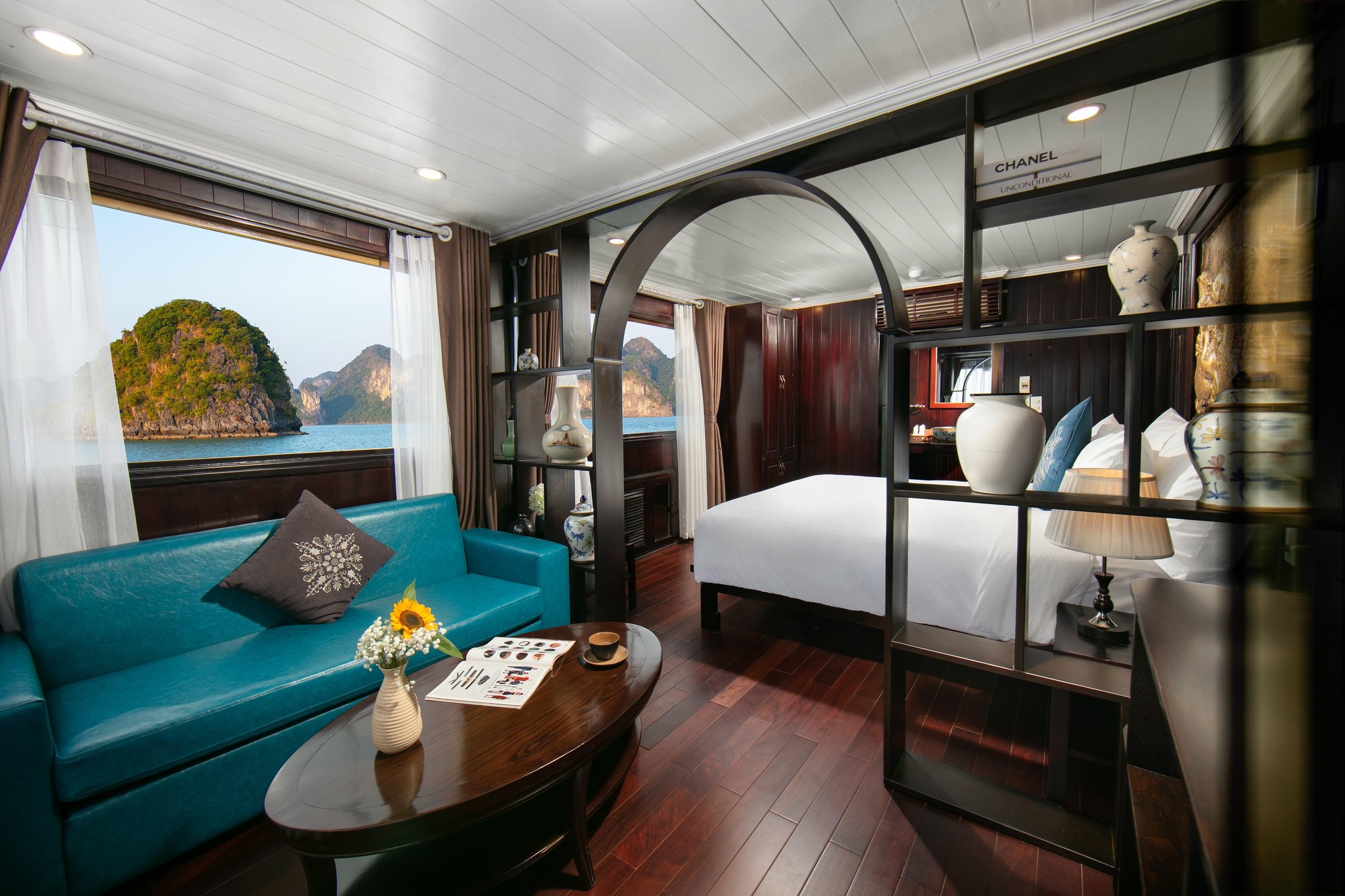 room-la-regina-classic-cruise-halong-bay