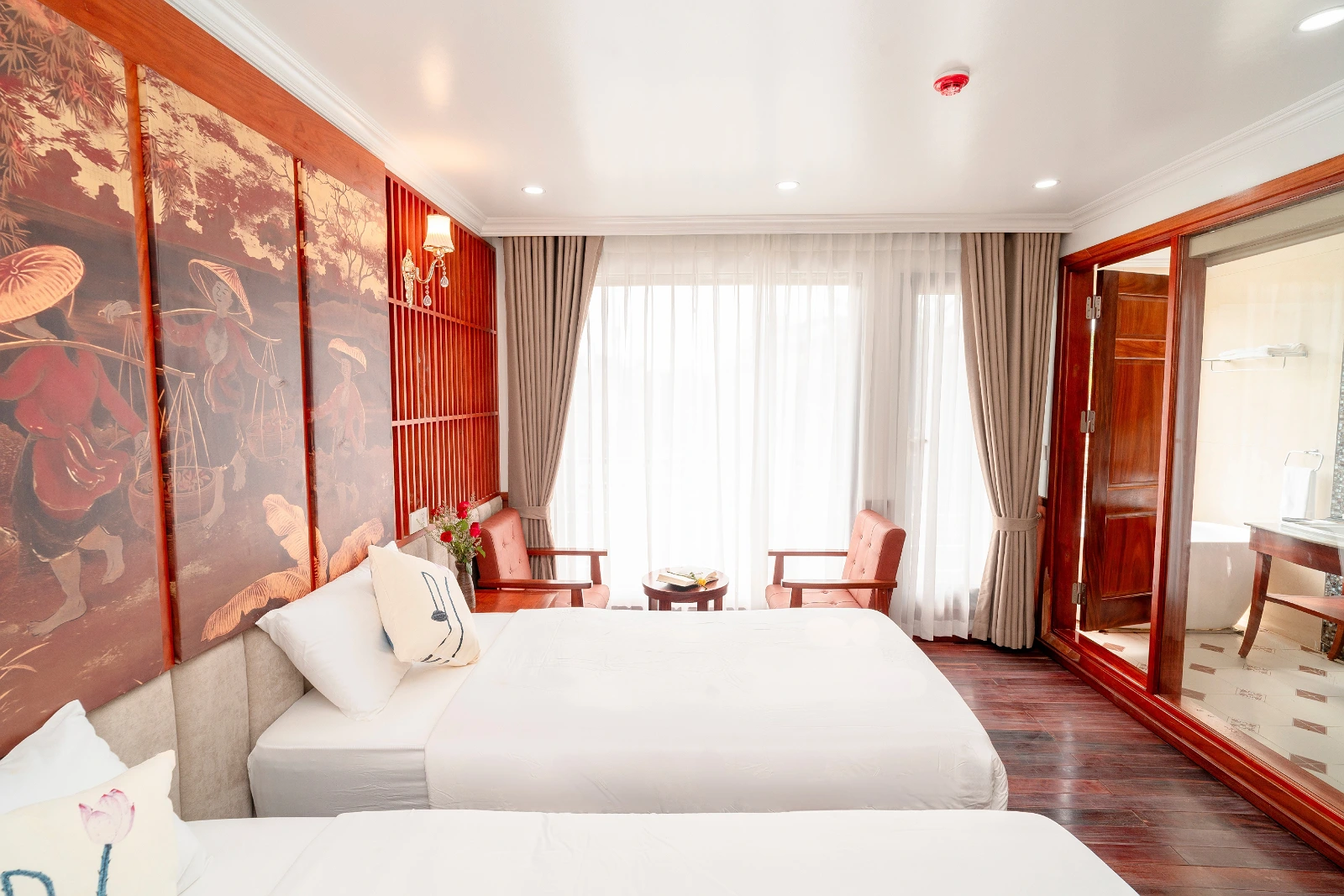 LAN HA BAY – HA LONG LOOP TOUR | DAIICHI LUXURY CRUISE